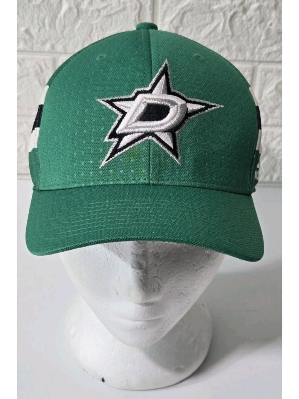 Adidas Dallas Stars NHL Authentic Cap Green Hat Star Logo Adult Size S/M
